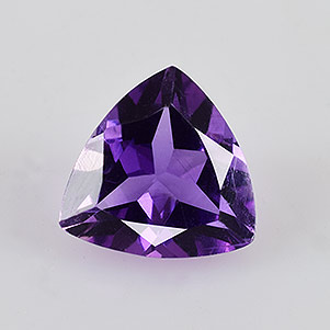 Natural 7x7x4.3mm Faceted Trillion African Amethyst