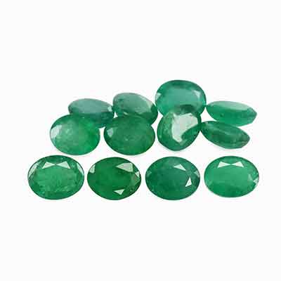 Natural 5x4x2.3mm Faceted Oval Brazilian Emerald