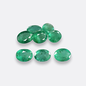 Natural 4.5x3.5x2.4mm Faceted Oval Zambian Emerald
