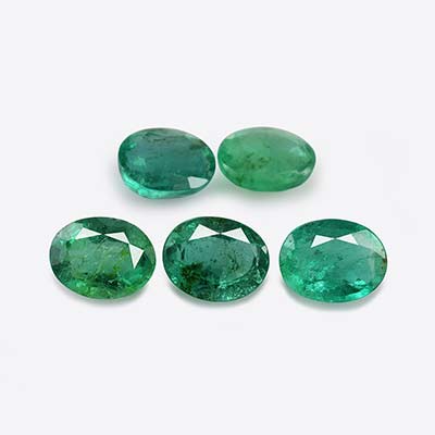 Natural 6x5x3.2mm Faceted Oval Zambian Emerald