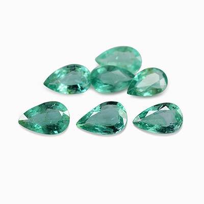 Natural 4.5x3x1.8mm Faceted Pear Brazilian Emerald
