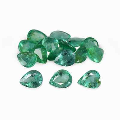 Natural 5x4x2.3mm Faceted Pear Brazilian Emerald