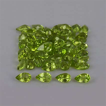 Natural 5x3x2.4mm Faceted Pear Peridot