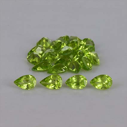 Natural 6x4x2.5mm Faceted Pear Peridot