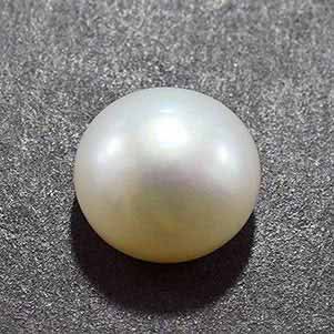 Natural 10.5x10.5x6mm Cabochon Round Pearl