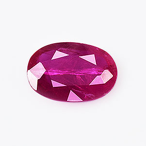 Natural 6x4.10x2mm Faceted Oval Mozambique Ruby