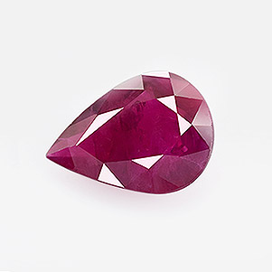 Natural 8x5.8x2.9mm Faceted Pear Mozambique Ruby