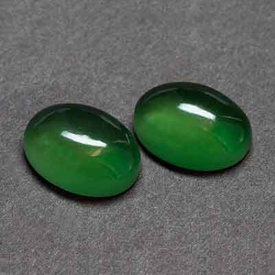 Natural 14x10x5.8mm Cabochon Oval Serpentine