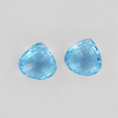 Natural 14.5x14.5x6.9mm Checker Heart Topaz