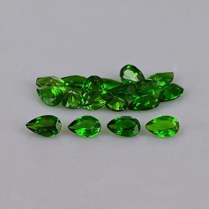 Natural Chrome Diopside Green Pear Loose Faceted Gem 6x4mm