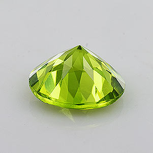 3.48ctw 10x10x5.7mm Round Green Peridot Excellent Eye Clean Top Grade